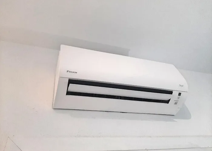 Centro, Vacanze E Dintorni- Blue House 招待所 奧爾比亞